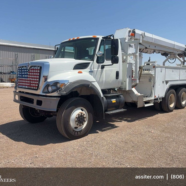 2008 INTERNATIONAL WORKSTAR 7400