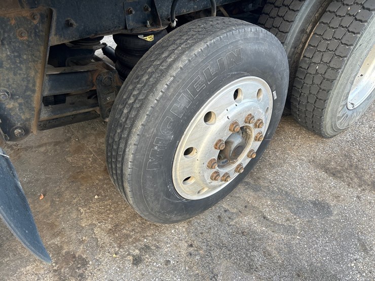 #79-•-2000-mack-rd600-truck-image-9
