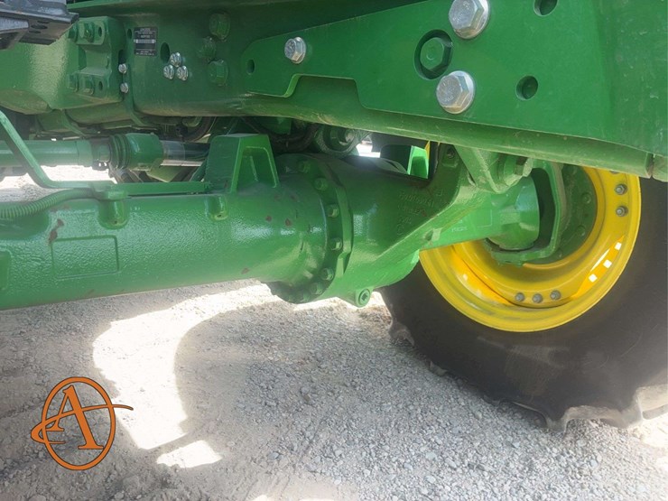 2022-john-deere-r-image-47