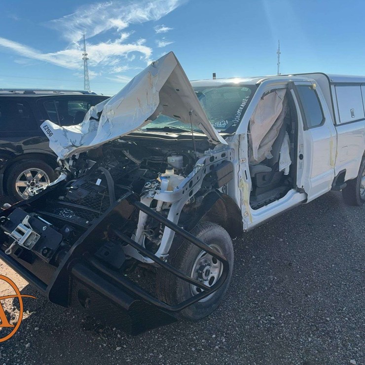 2024 FORD F350