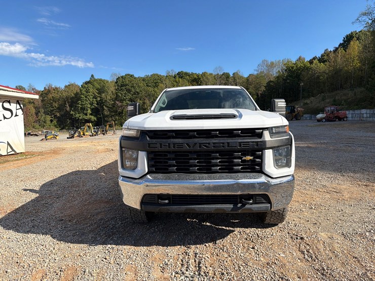 #4105-•-2021-chevrolet-2500hd-truck-image-8