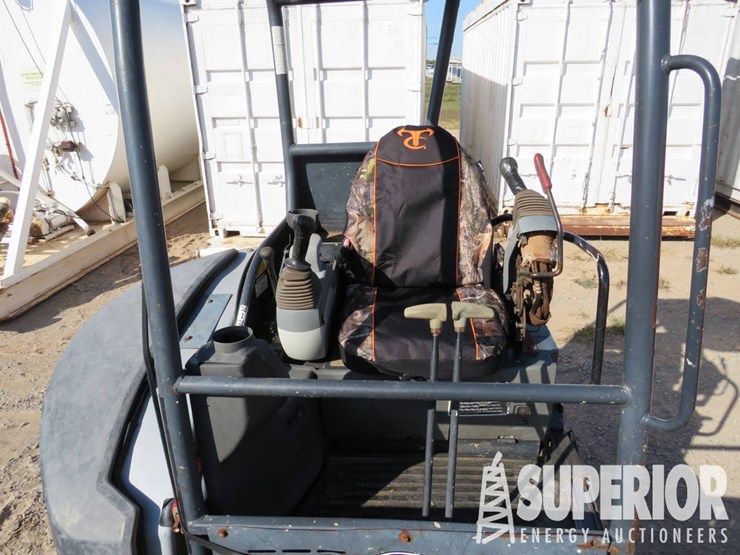2012-john-deere-35d-compact-track-mini-excavator-image-9