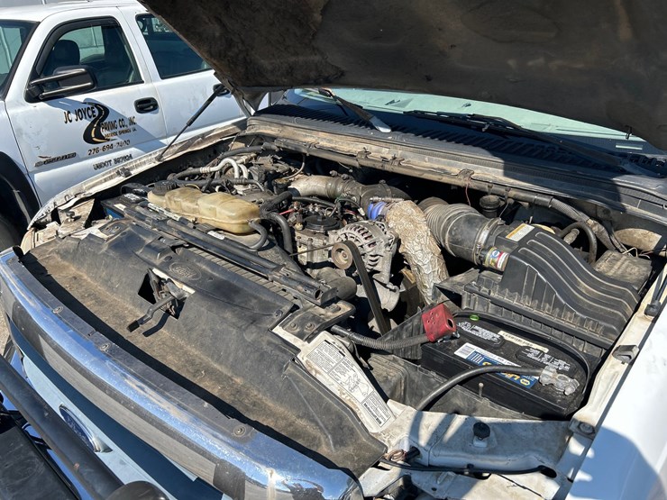 #97-•-2000-ford-f-550-truck-image-13