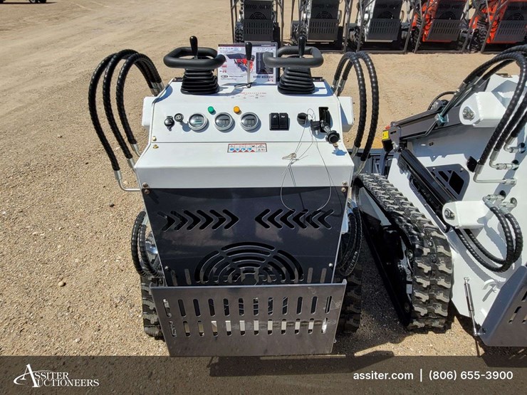 2026-zjz-380-mini-skid-steer-loader-image-5