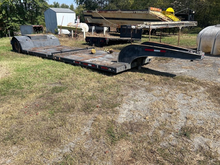 #66-•-single-axle-5th-wheel-low-deck-trailer-image-8