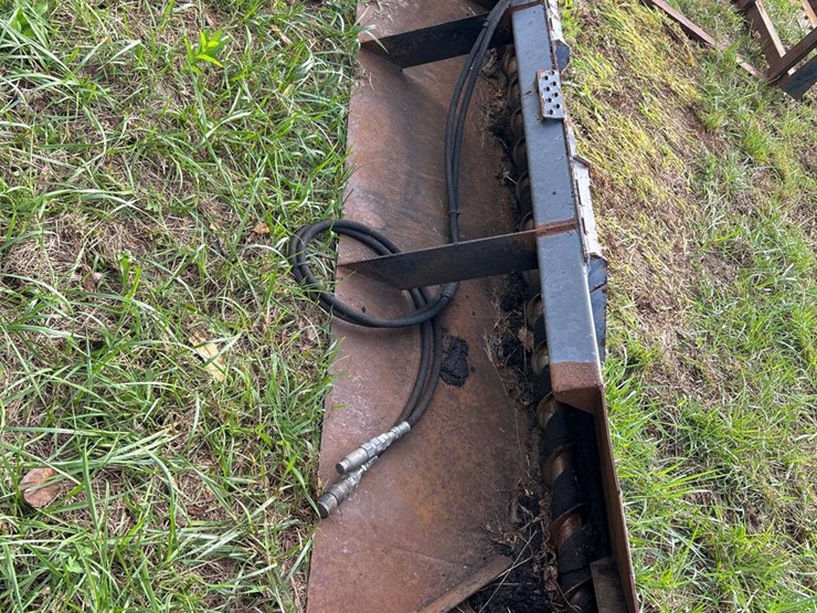 #36-•-quick-connect-auger-fed-9’-6”-bucket-image-6