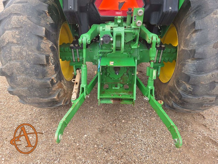 john-deere-5045e-image-5