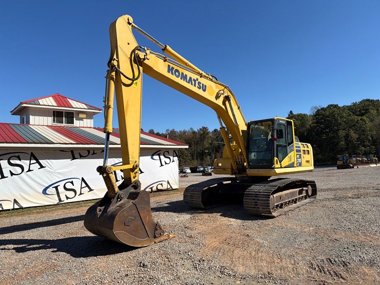 #4090-•-2014-komatsu-pc210lc-10-excavator-image-1