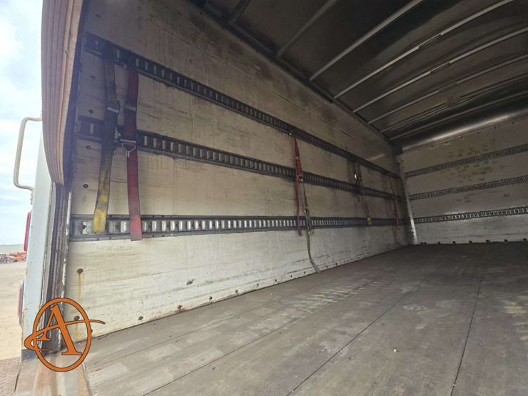 2019-hino-195-cab-over-engine-/-single-box-truck-image-9