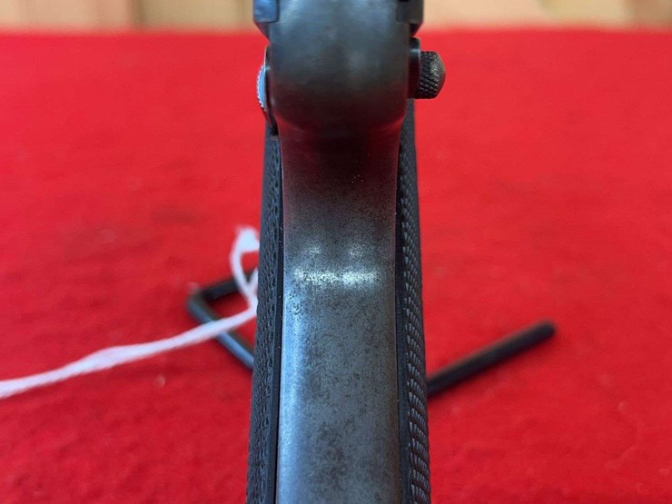 high-standard-model-b-.22-lr-semiauto-pistol-image-3