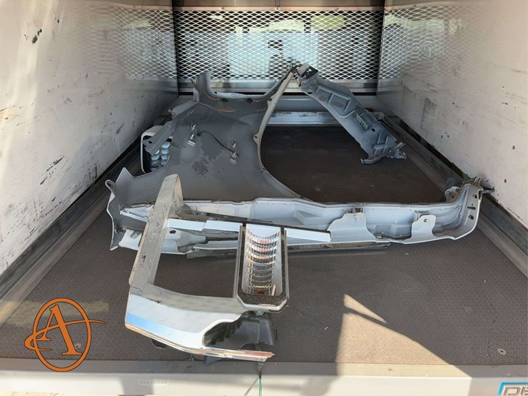 2024-ford-f350-image-13