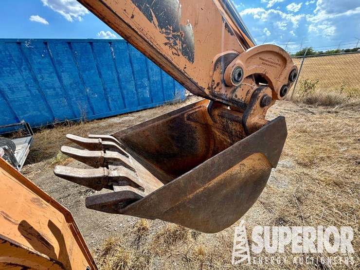 2012-case-580-super-n-backhoe-loader-image-7