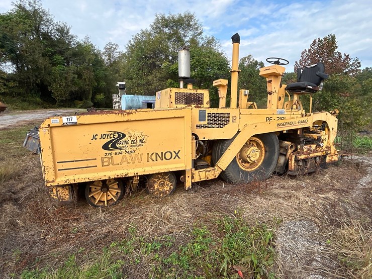 #44-•-blaw-knox-asphalt-paver-image-2