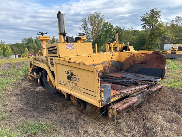 #44-•-blaw-knox-asphalt-paver-image-7
