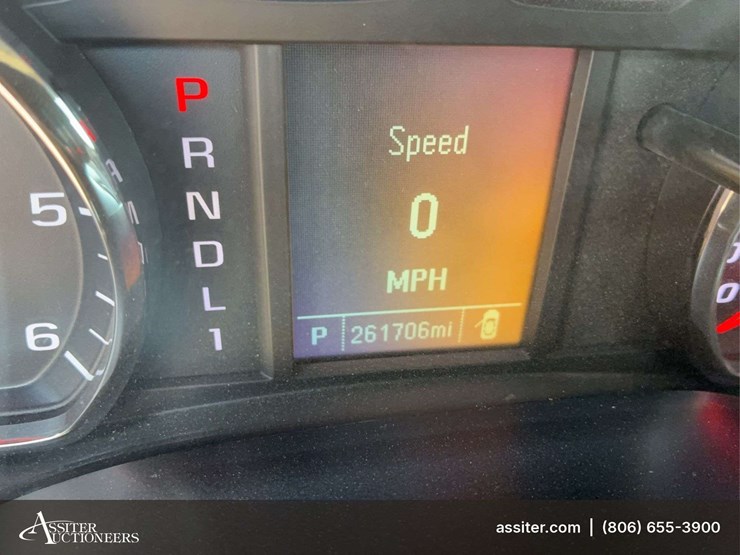 2017-chevrolet-silverado-2500-image-32