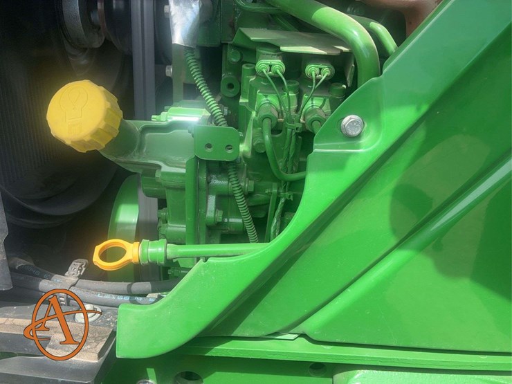 2022-john-deere-r-image-44