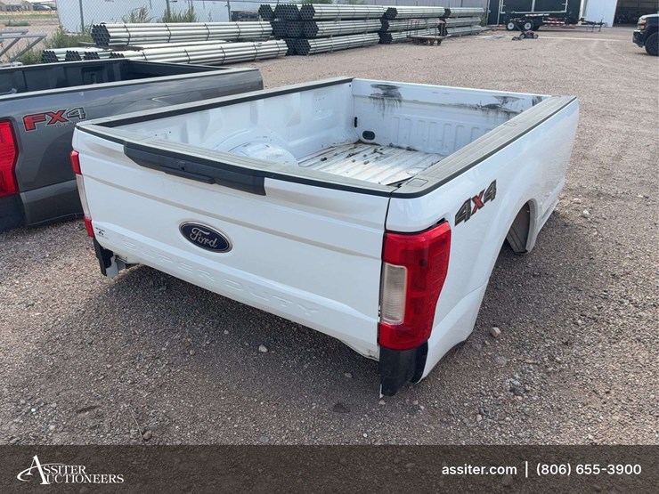 2023-ford-truck-bed-image-4