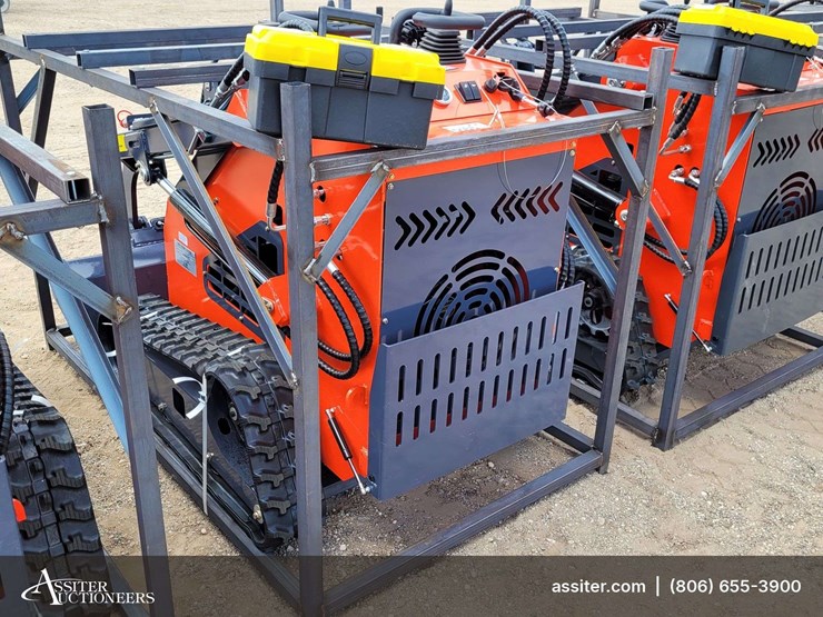 2026-zjz-380-mini-skid-steer-loader-image-4