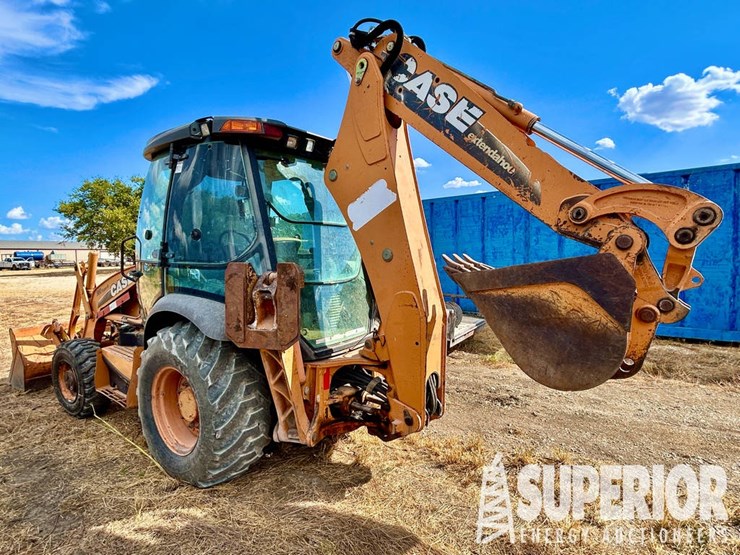 2012-case-580-super-n-backhoe-loader-image-4