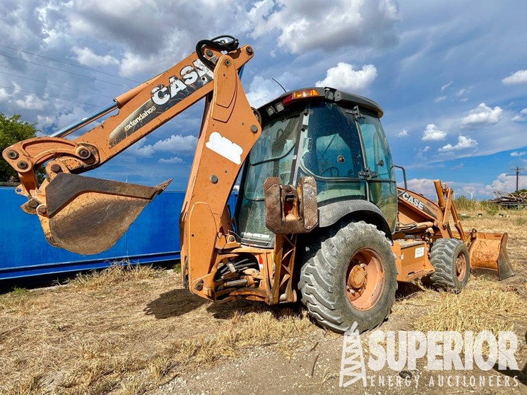 2012-case-580-super-n-backhoe-loader-image-3