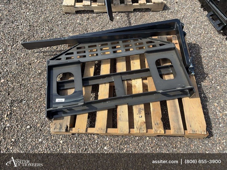 future-ft-dhc-skid-steer-forks-image-5