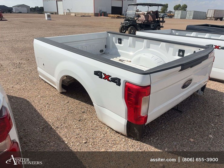 2023-ford-truck-bed-image-6