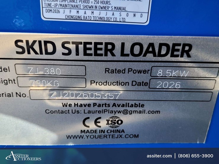 2026-zjz-380-mini-skid-steer-loader-image-6
