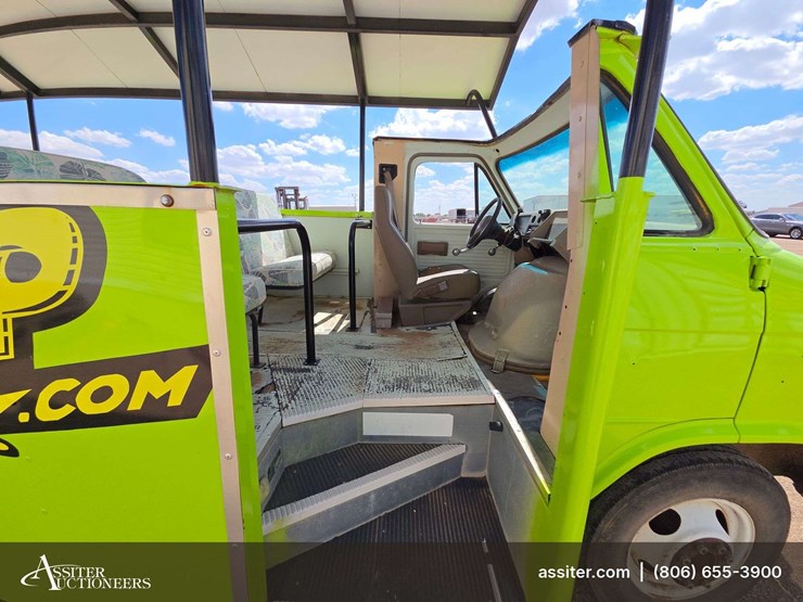 1993-gmc-3500-image-6
