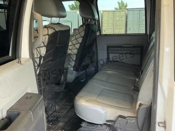 2011-ford-f-250-super-duty-p/u-image-24