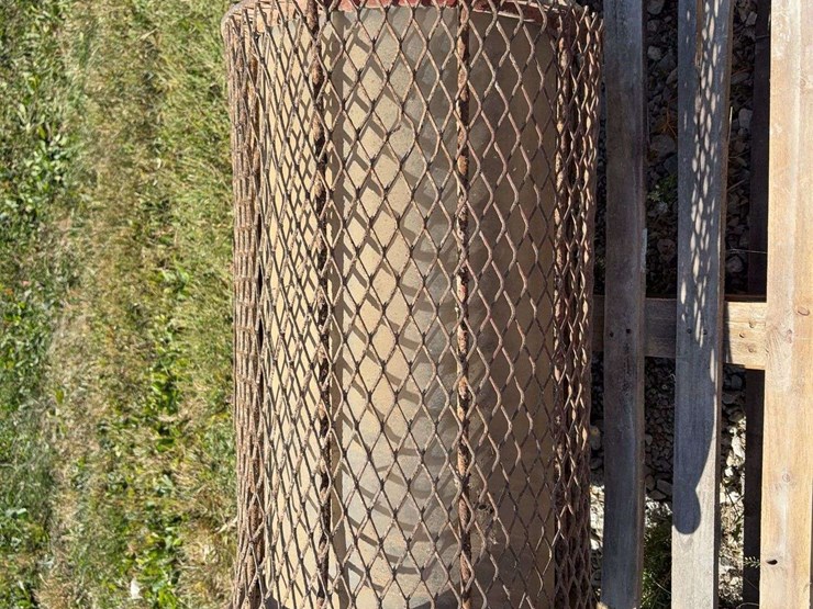 visible-pump-top-with-cylinder-image-3