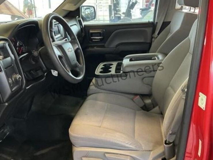 2015-chevrolet-silverado-1500-p/u-image-23