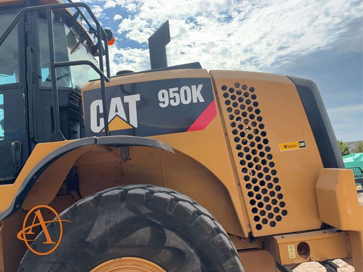 2012-caterpillar-950k-image-5