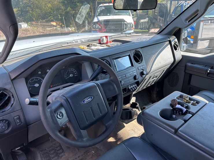 #95-•-2011-ford-f-450-pickup-truck-image-16