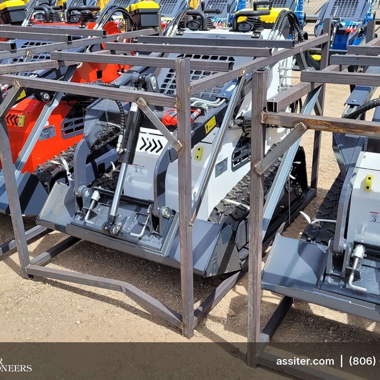 2026 ZJZ-380 Mini Skid Steer Loader