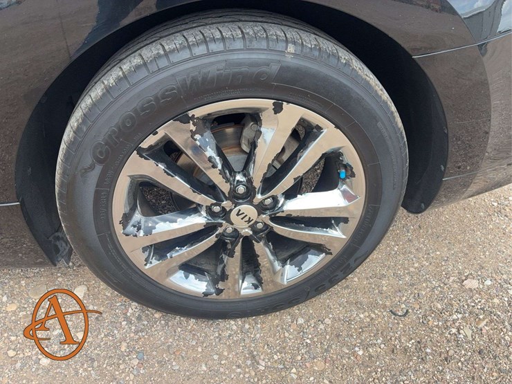 2017-kia-sedona-image-34