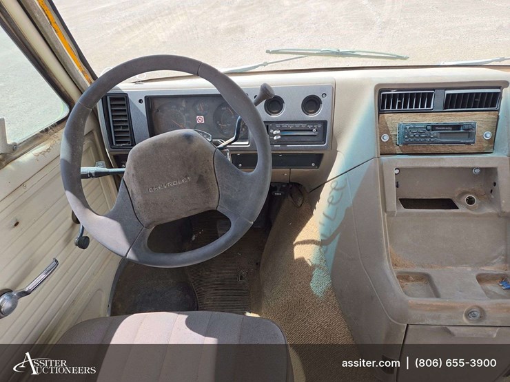 1995-chevrolet-g30-image-17
