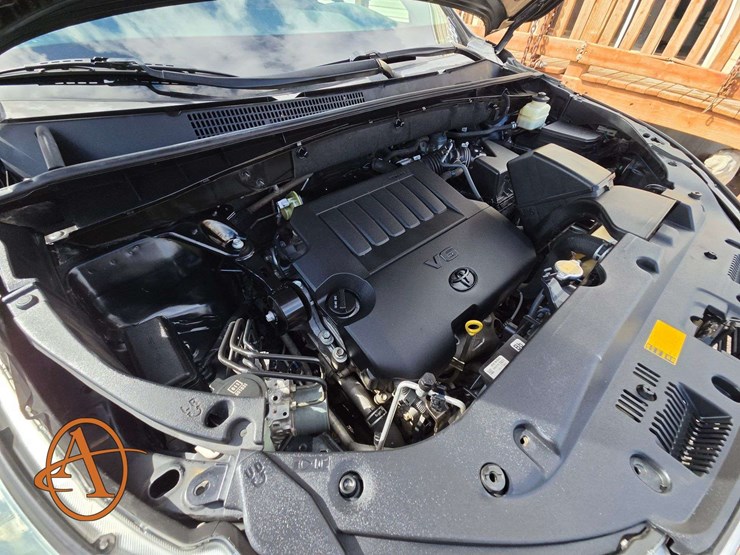 2015-toyota-highlander-xle-image-27
