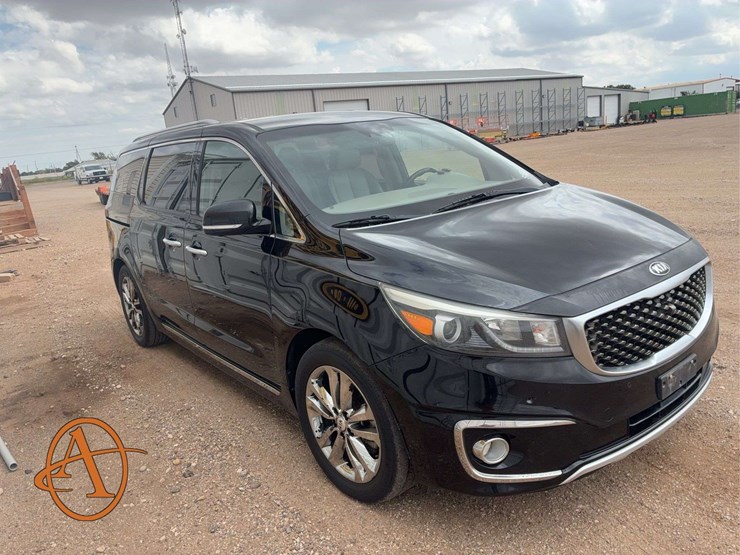 2017-kia-sedona-image-2