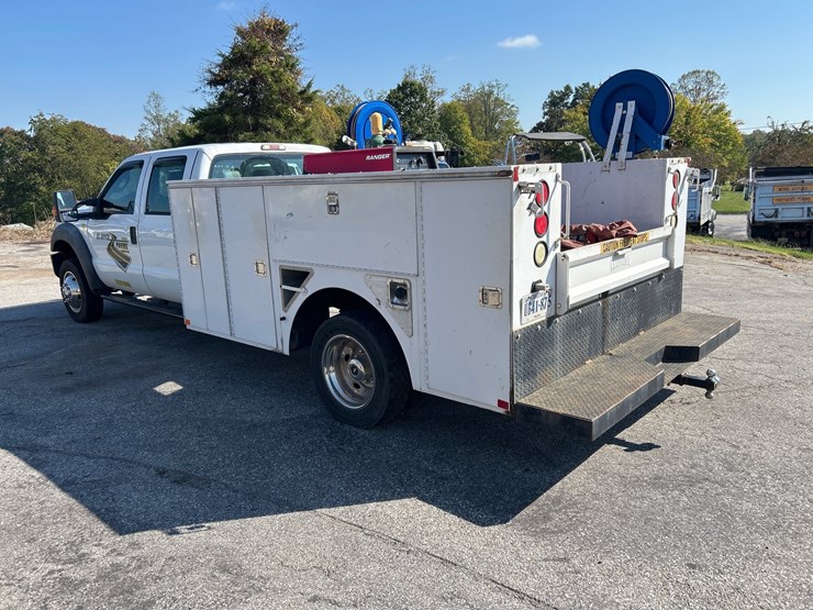 #95-•-2011-ford-f-450-pickup-truck-image-3