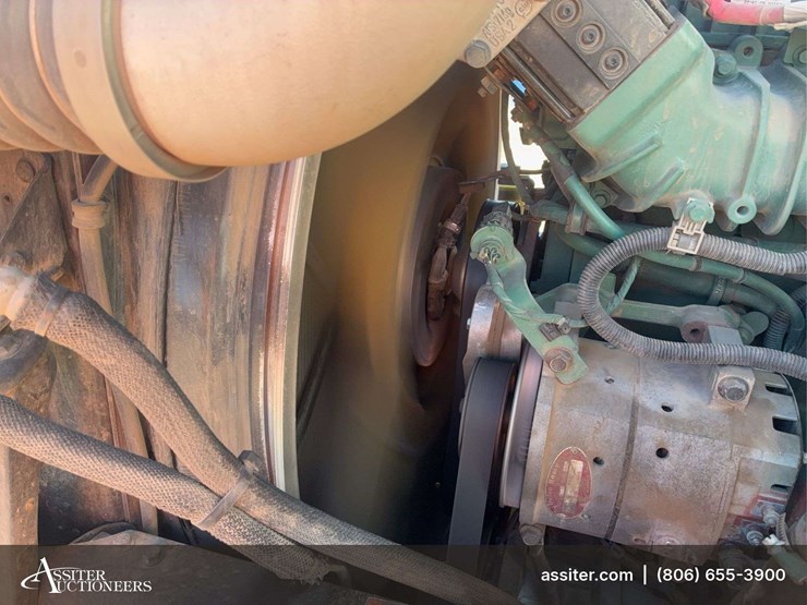 2019-volvo-vnl-tandem-axle-dual-conventional-new-generation-tractor-truck-image-55