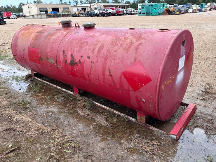 #46212-•-1000-gallon-fuel-tank-image-1