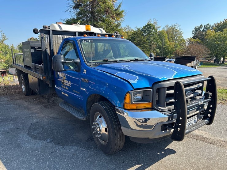 #93-•-2001-ford-f-550-truck-image-5
