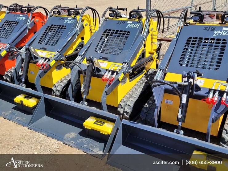 2026-zjz-380-mini-skid-steer-loader-image-1