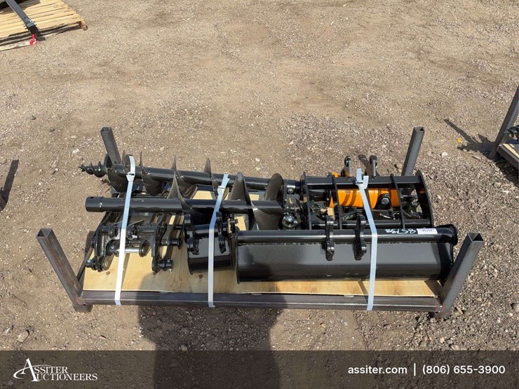 future-qty-(8)-excavator-attachments-image-3