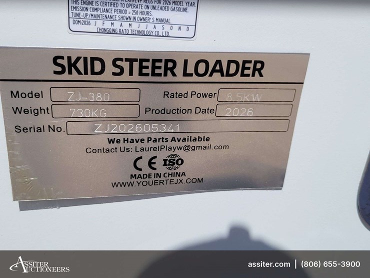 2026-zjz-380-mini-skid-steer-loader-image-6