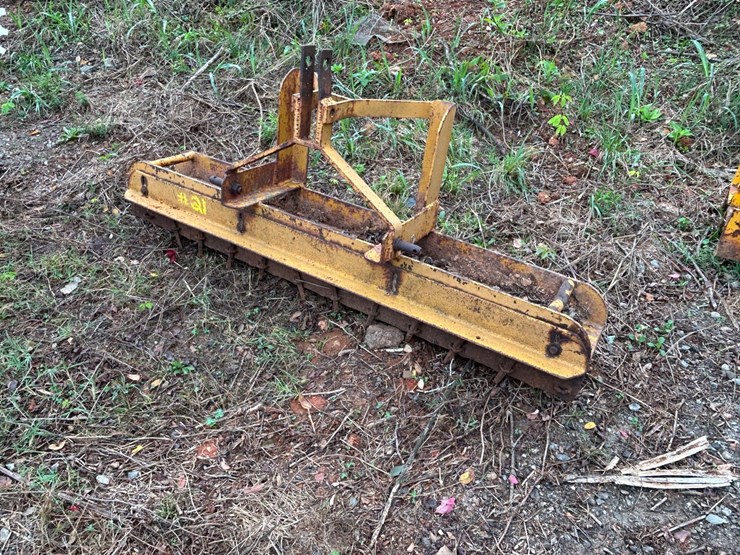 #21-•-3-point-6’-ripper-attachment-image-1