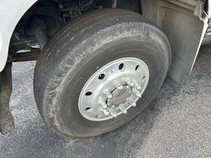 #82-•-2019-mack-granite-truck-image-6