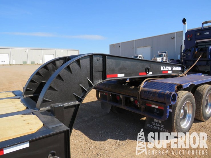 2002-kalyn-siebert-l80-4-60t-4-axle-narrow-neck-oilfield-lowboy-trailer-image-7