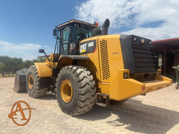 caterpillar-966k-image-3