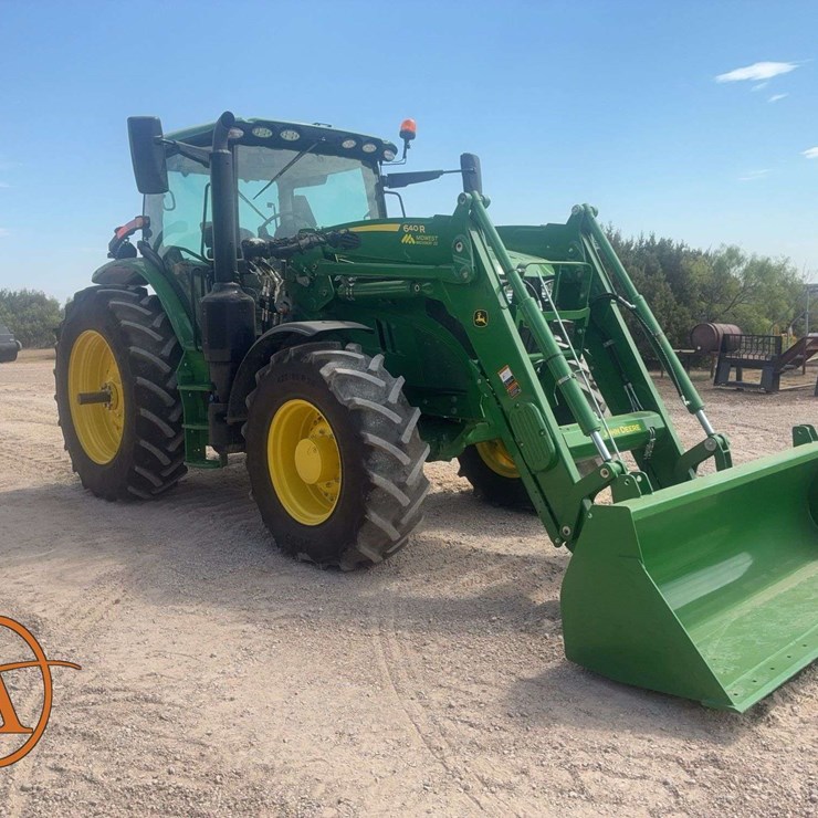 2022 JOHN DEERE R